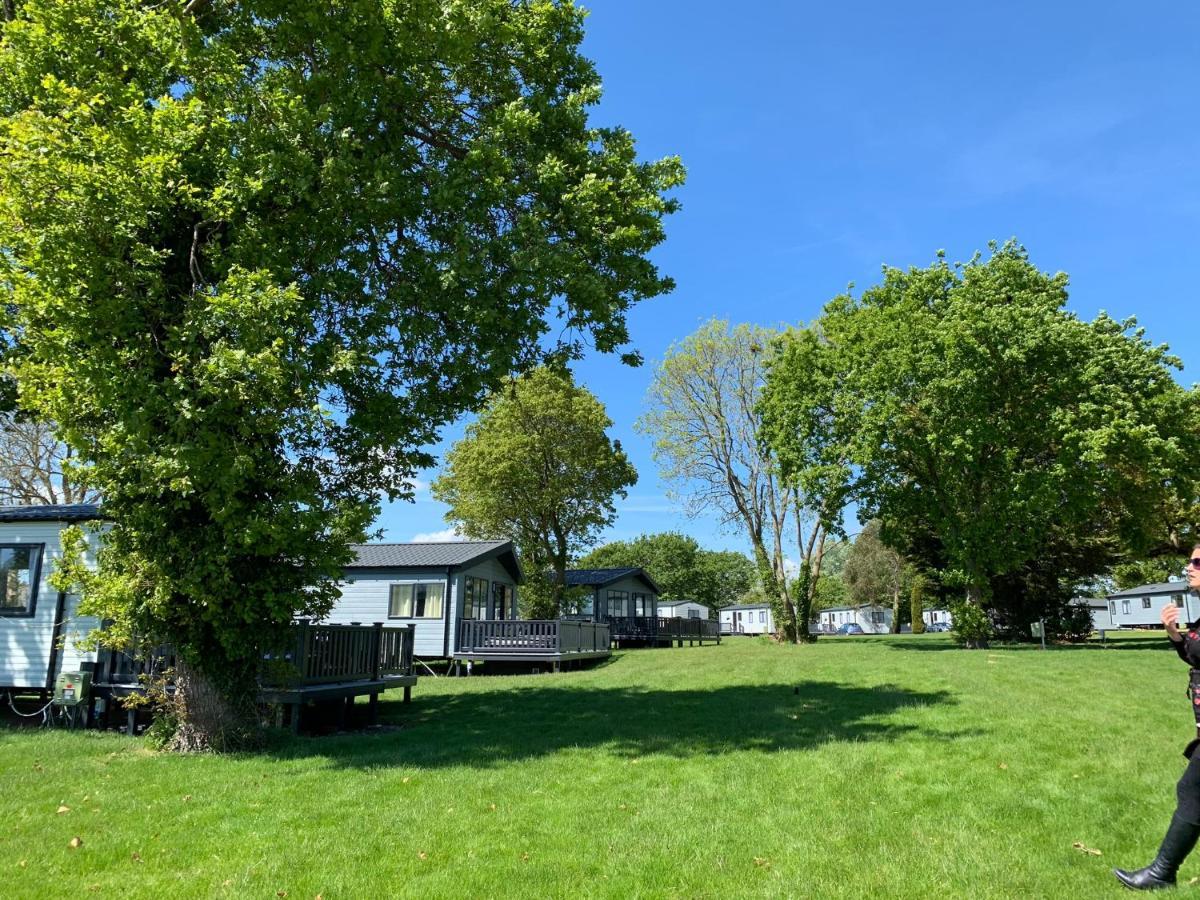 St Helens Coastal Resort Bagian luar foto