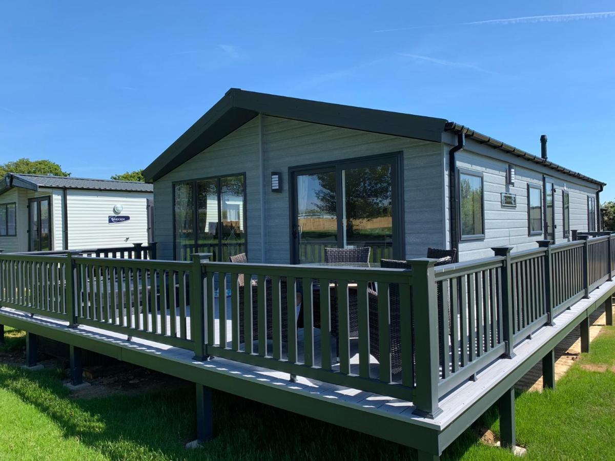 St Helens Coastal Resort Bagian luar foto