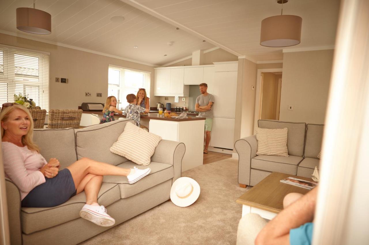 St Helens Coastal Resort Bagian luar foto