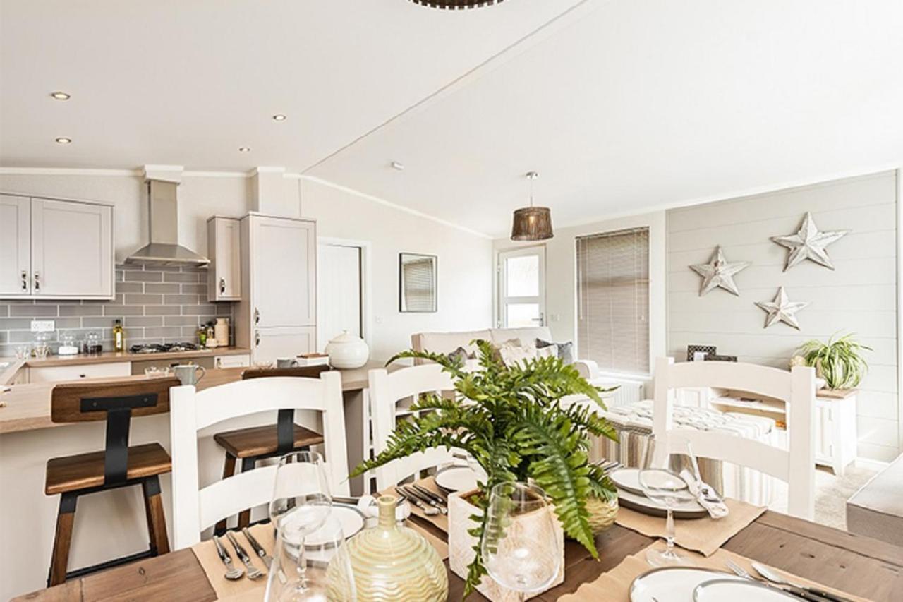 St Helens Coastal Resort Bagian luar foto